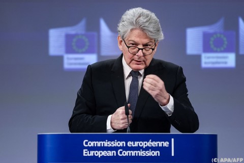 EU will KMUs besser vor säumigen Rechnungszahlern schützen