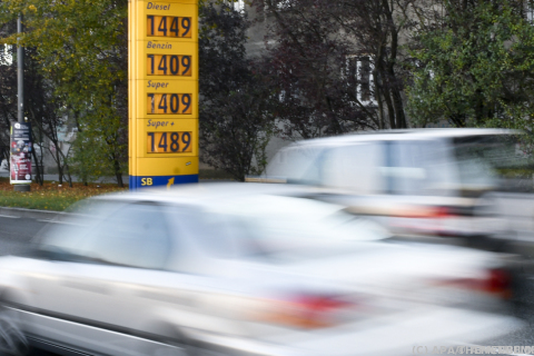 Öffis preisstabil - Autokosten kräftig gestiegen