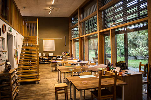 Montessori Campus Marchegg Innenansicht - Marchfelder Bank
